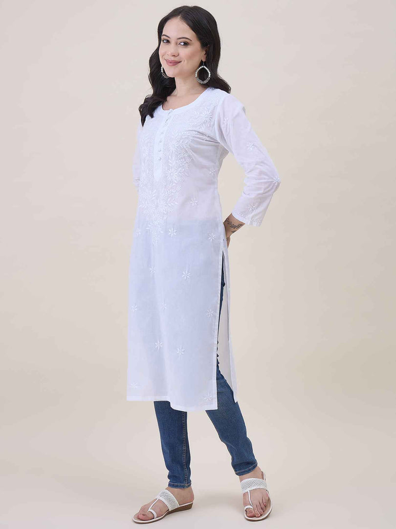 White Cotton Chikankari kurta with 3/4th sleeves