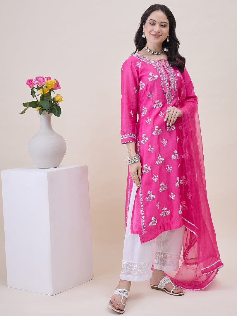 Pink Chanderi Kurta Set with Chikankari & Mukaish Work