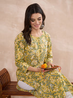 Load image into Gallery viewer, Yellow Cotton Printed Chikankari Kurta