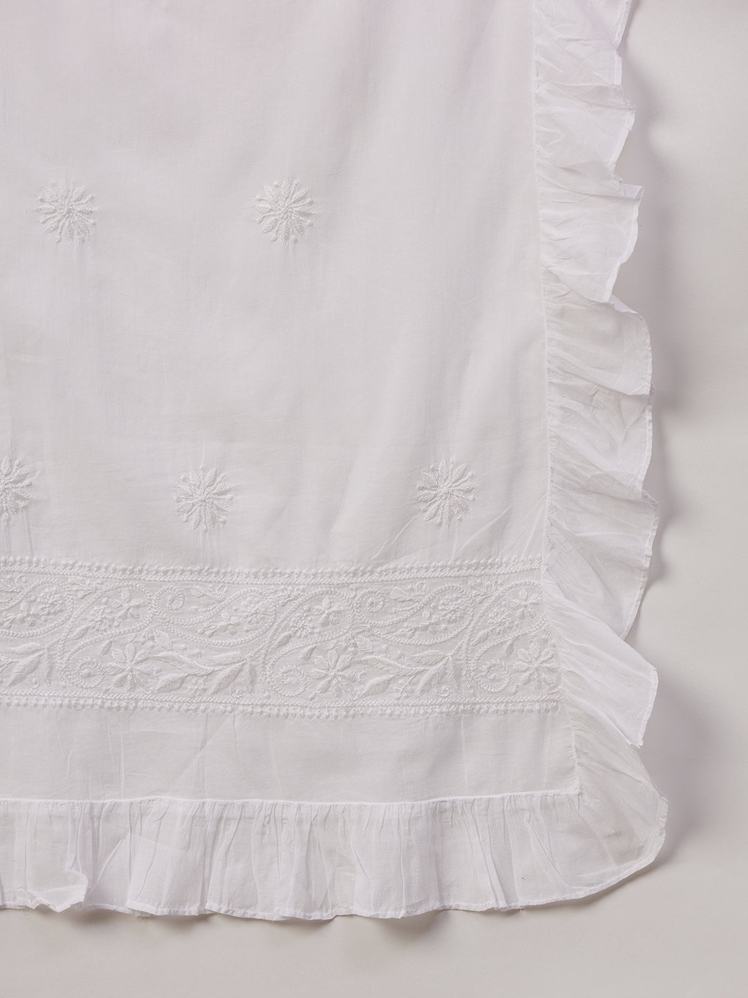 White cotton mulmul dupatta with chikankari and ruffles