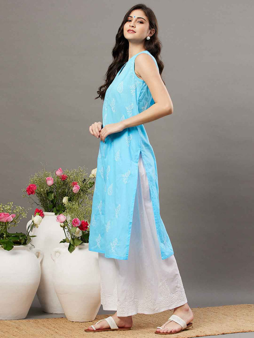 Blue cotton sleeveless kurta with chiknakari and colloar slit