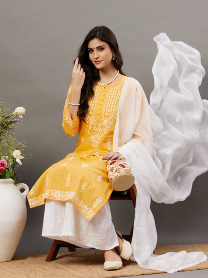 Turmeric yellow cotton round neck kurta with chikankari