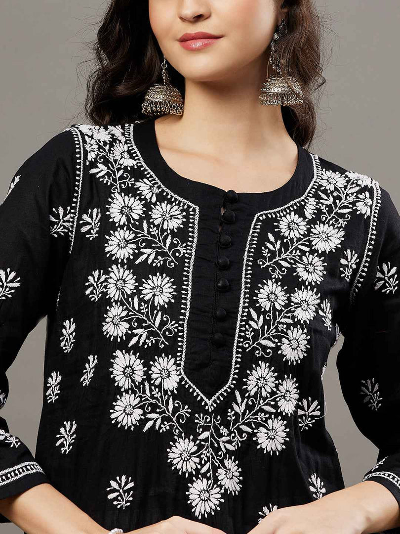 Black cotton kurta with chikankari