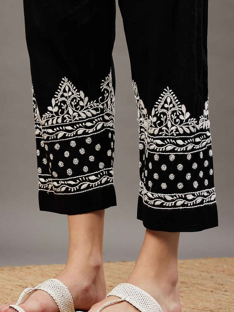 Black mul kurta with chikankari