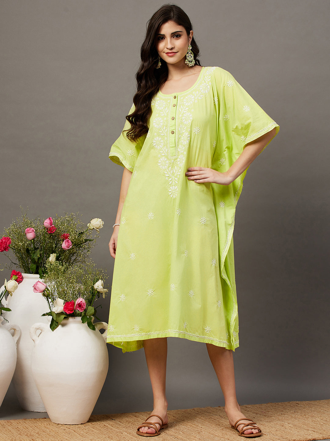 green cotton round neck kaftaan with front buttons