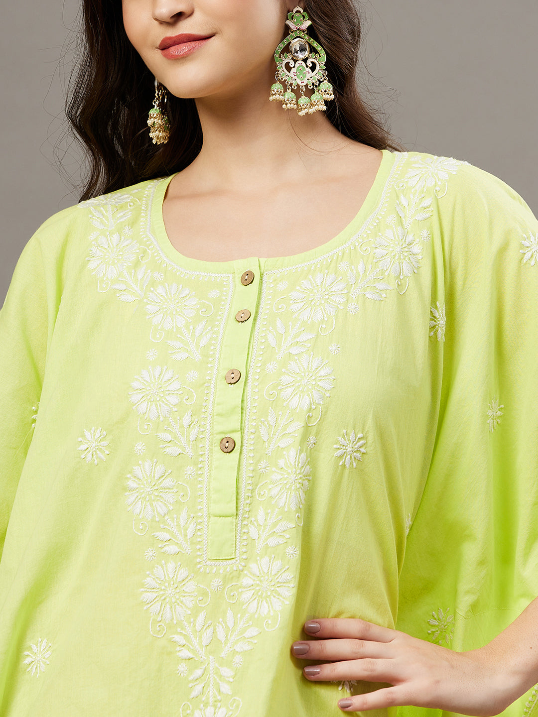 green cotton round neck kaftaan with front buttons