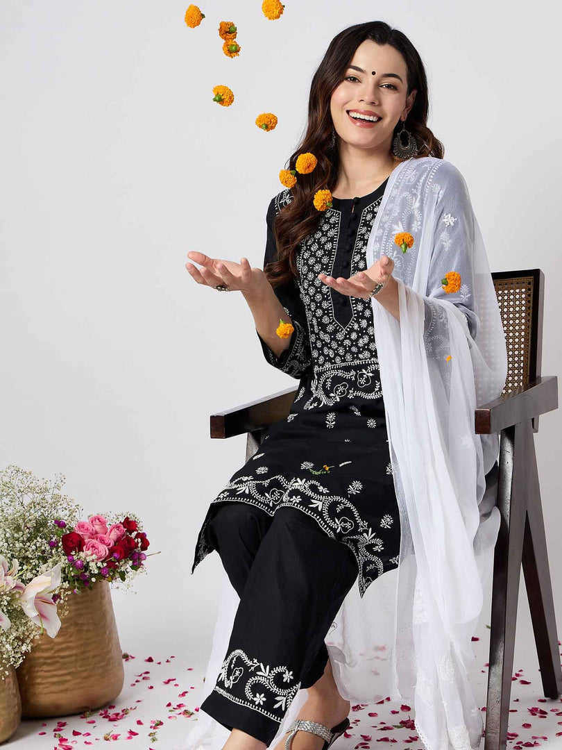 Black chikankari cotton kurta with pants set of 2