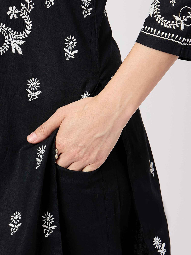 Black chikankari cotton kurta with pants set of 2