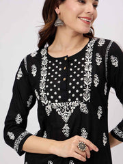 Black chikankari cotton mul kurta with pants set of 2