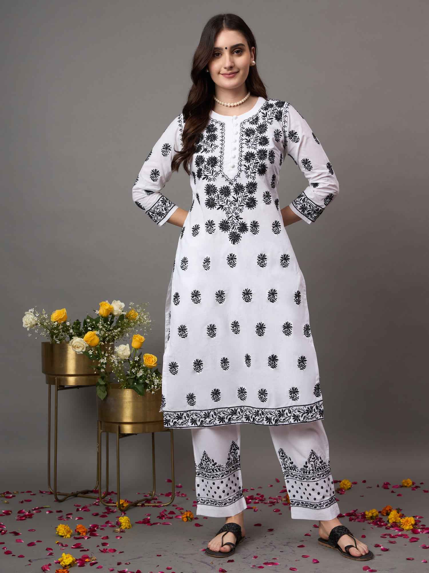 White cotton chikankari kurta with pants set of 2
