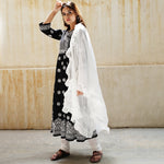 Load image into Gallery viewer, Black cotton side button anarkali
