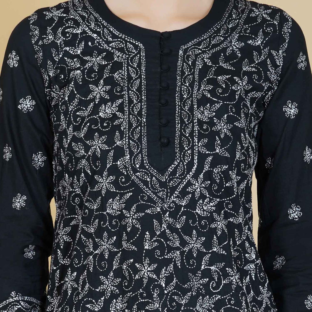 Black cotton kurta with all over tepchi chikankari