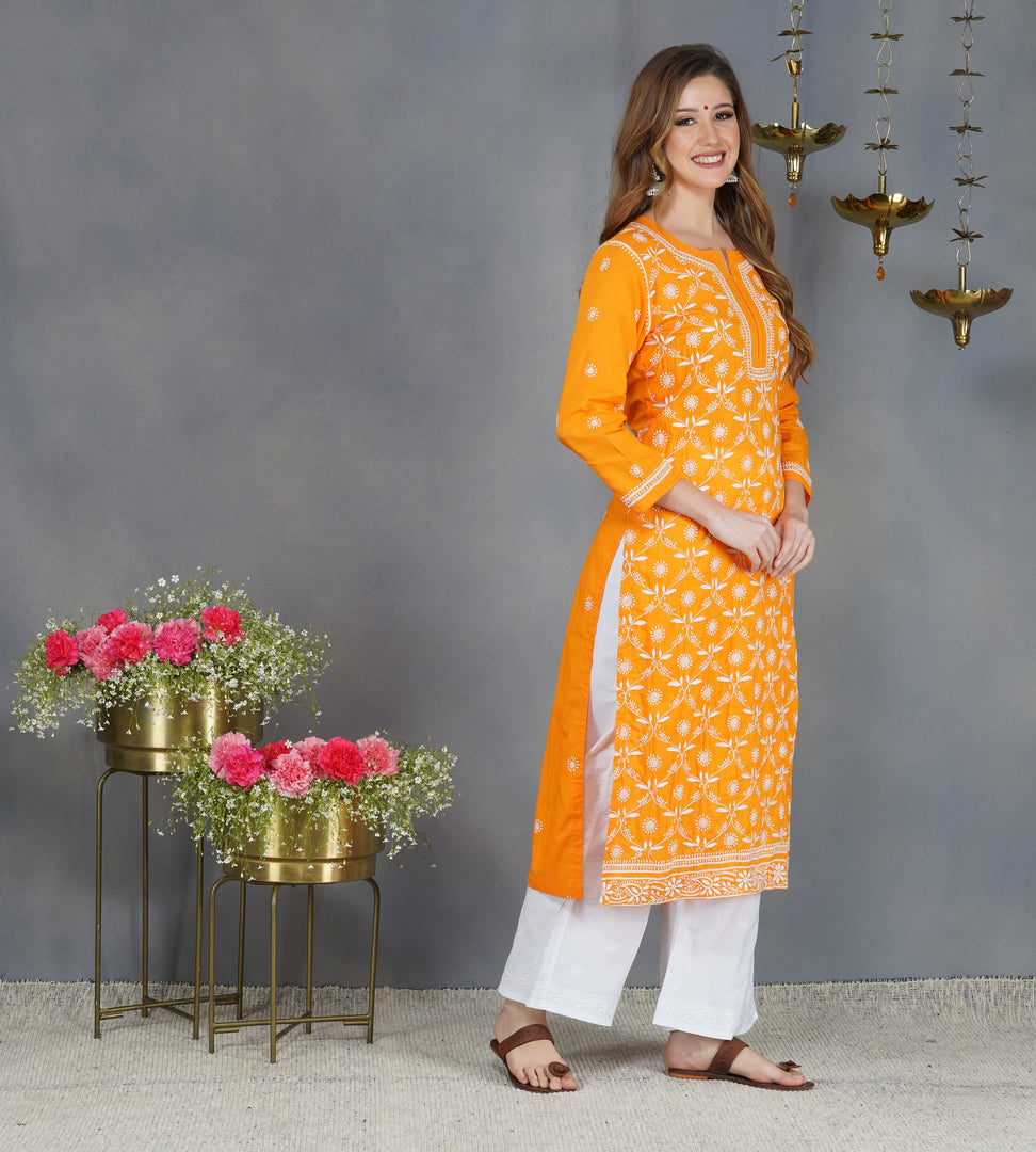Turmeric yellow kurta with all over zaal chikankari